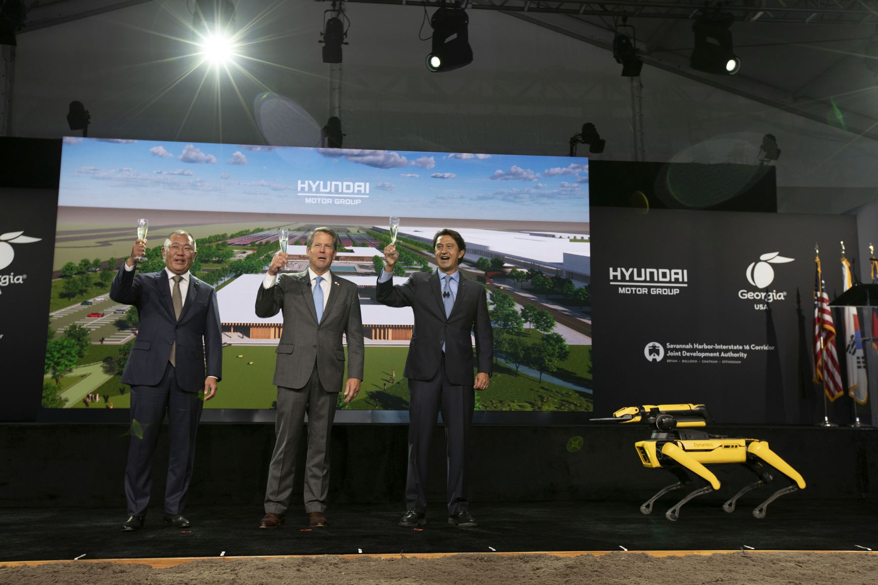 Executive chair of Hyundai Motor Group, Euisun Chung, Jack Kemp, Governor of Georgia, and José Muñoz, president and chief executive officer, Hyundai Motor North America, at the ground-breaking ceremony in Savannah, Georgia.