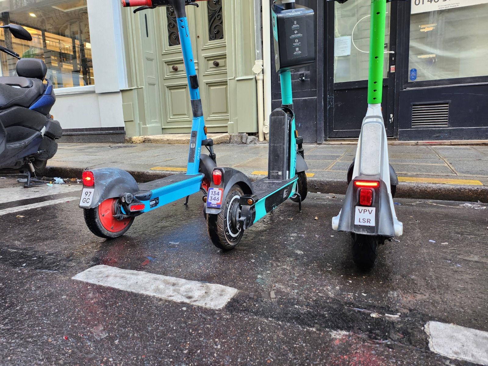 Dott, Lime and Tier are the three micromobility operators in Paris