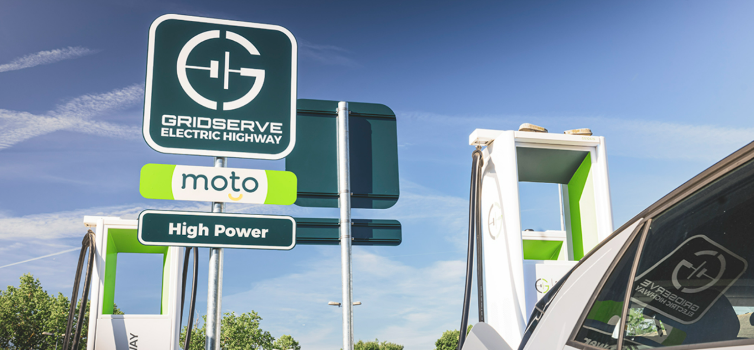 Moto has introduced 12 new ultra-rapid EV chargers at its Reading Westbound services on the M4, bringing the total number available on its motorway network to 211. Image: Moto