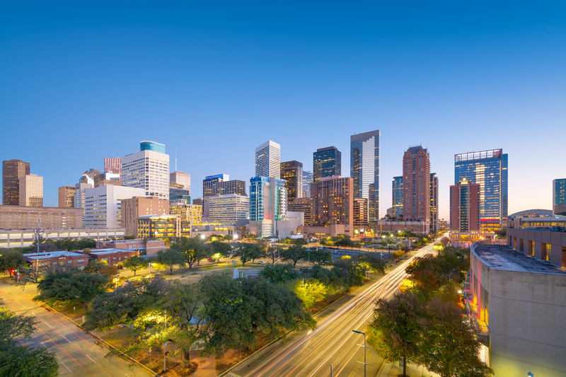 Hertz aims to bring over 2,100 rental EVs to Houston, nearly tripling its existing EV fleet in the city © Sean Pavone | Dreamstime.com