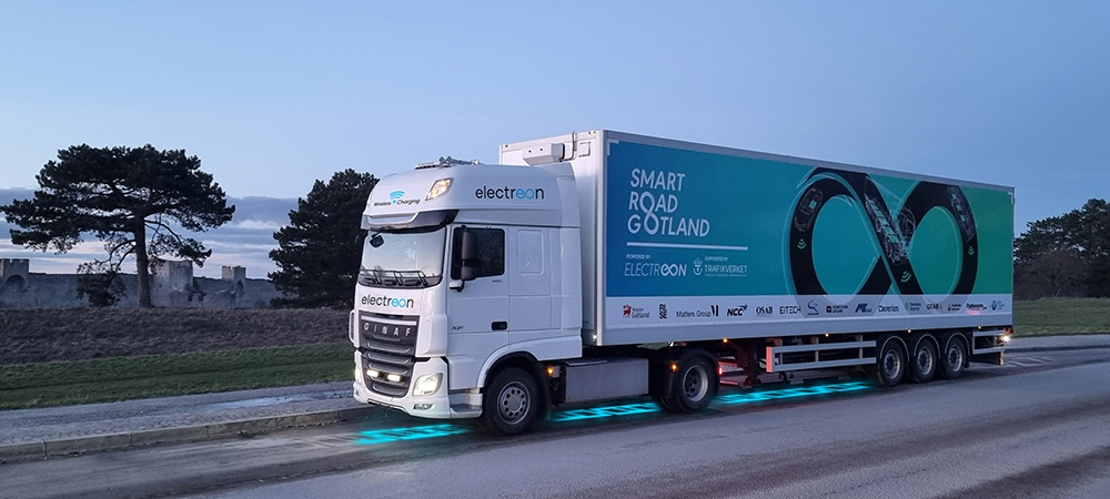 Electreon’s dynamic wireless charging technology has entered its fully-commercial and industrial phase and is the subject of numerous demonstrations, such as this Smartroad Gotland Project in Sweden. Photo: Electreon