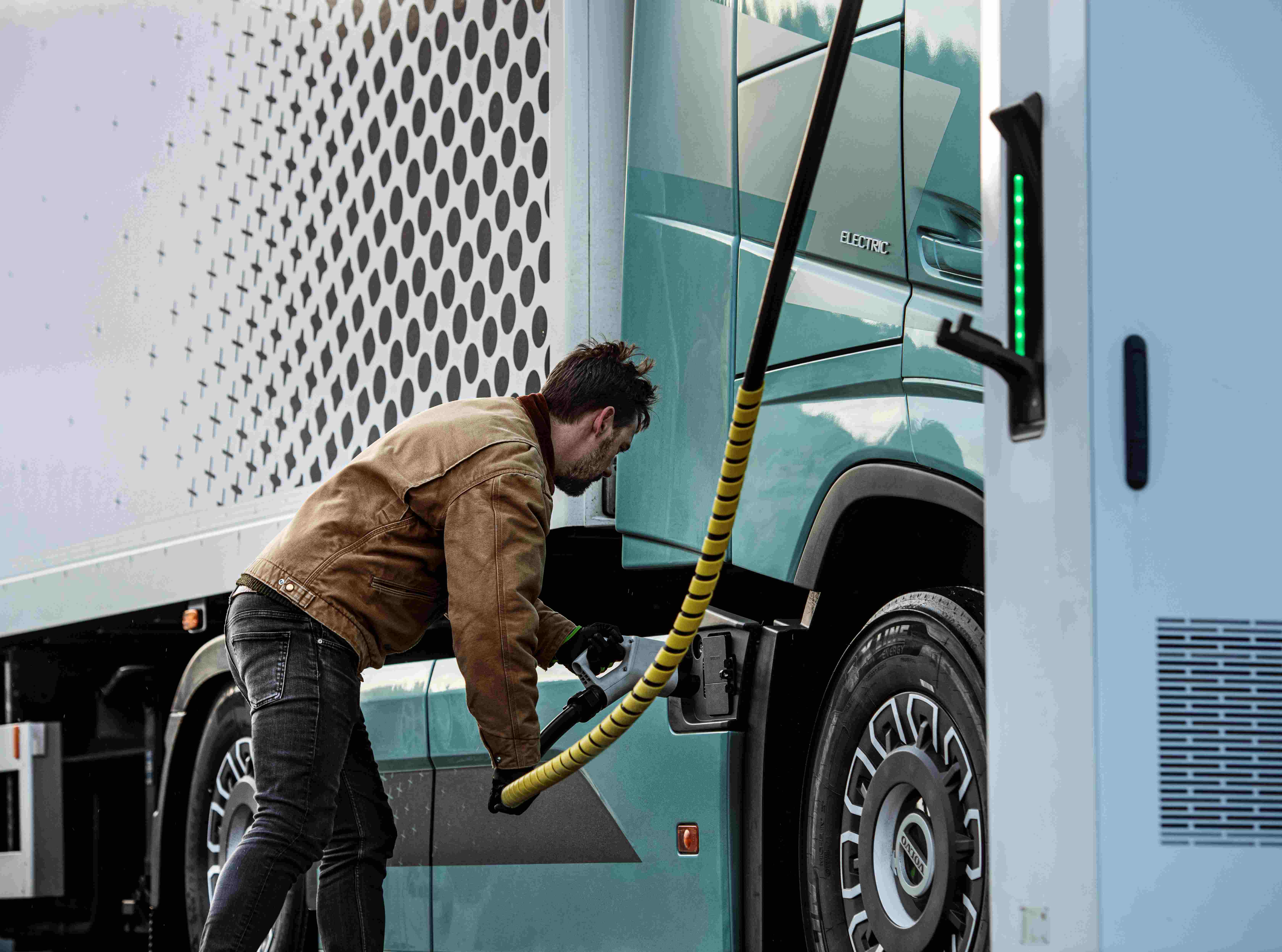 An emphasis on depot charging at the home base is anticipated to dominate the commercial vehicle charging landscape. Photo: Volvo Trucks