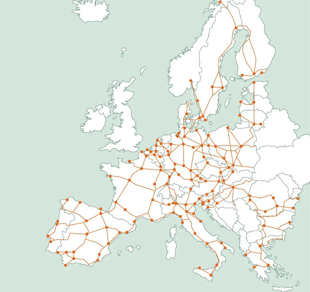  Milence’s white paper highlights the urgency for Europe’s grid infrastructure to evolve and support multimegawatt charging sites crucial for HDVs. Image: Milence