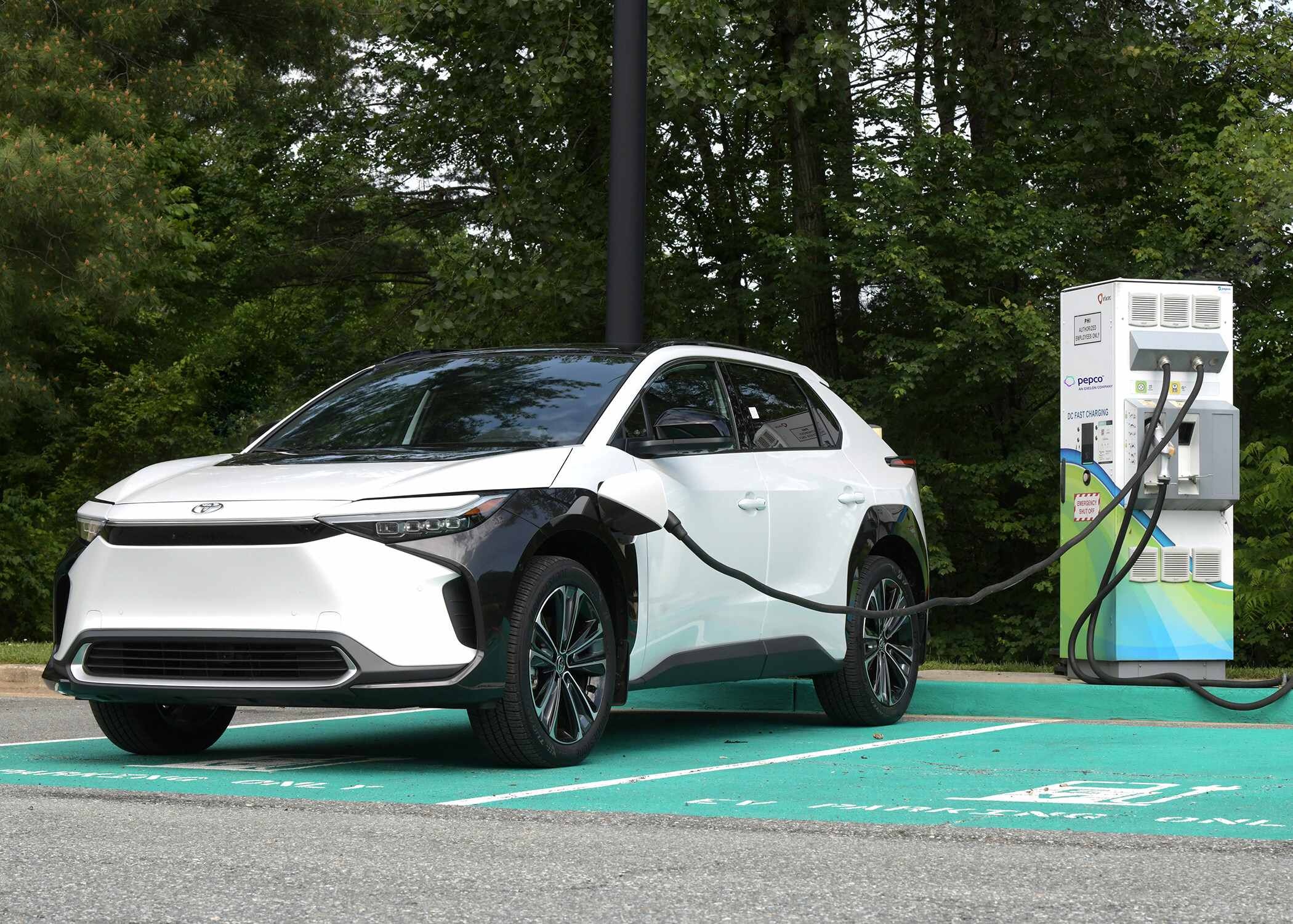 Toyota and Pepco have teamed up to research Vehicle-to-Grid technology in Maryland. Photo: Toyota Motor North America