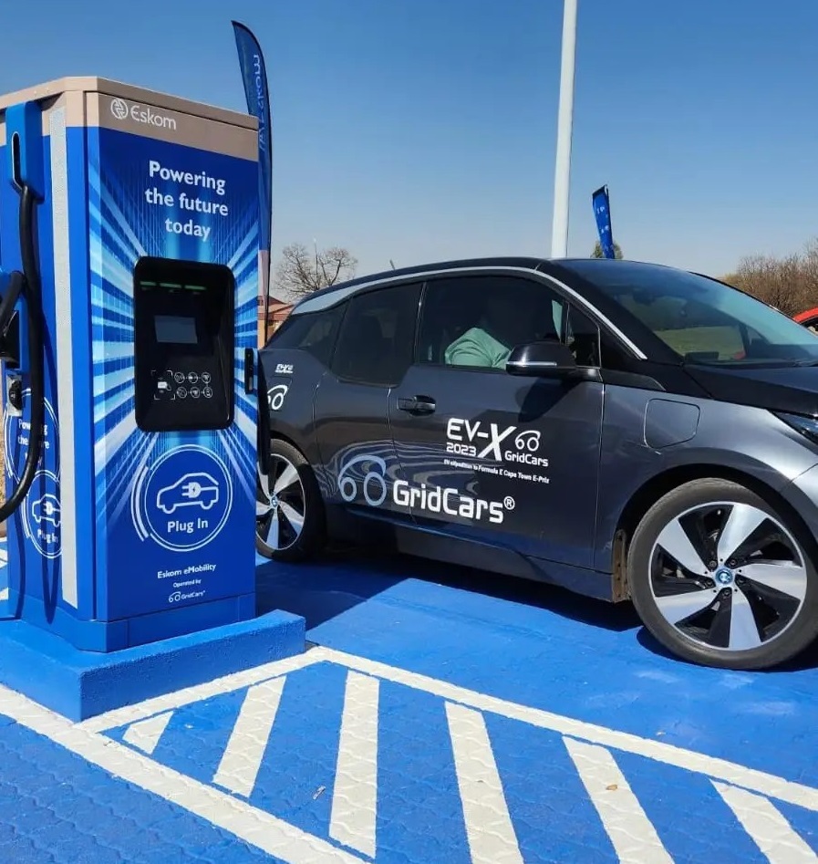 In partnership with Gridcars, Eskom’s new charging stations feature state-of-the-art 60kW DC fast chargers and 22kW Dual AC chargers. Photo: Eskom