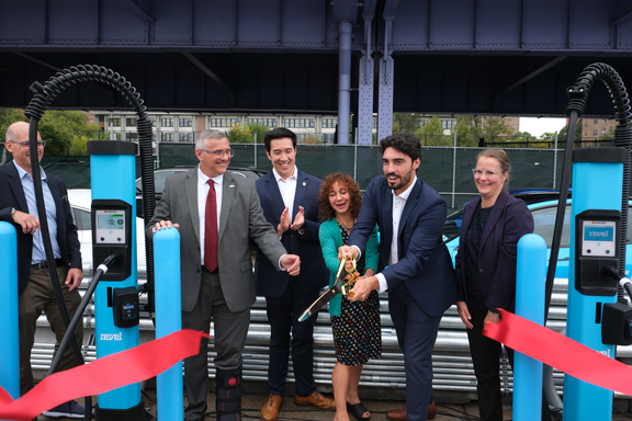 The opening of the new charging hub was celebrated at Pier 36 in Lower Manhattan, New York City. Photo: Kempower