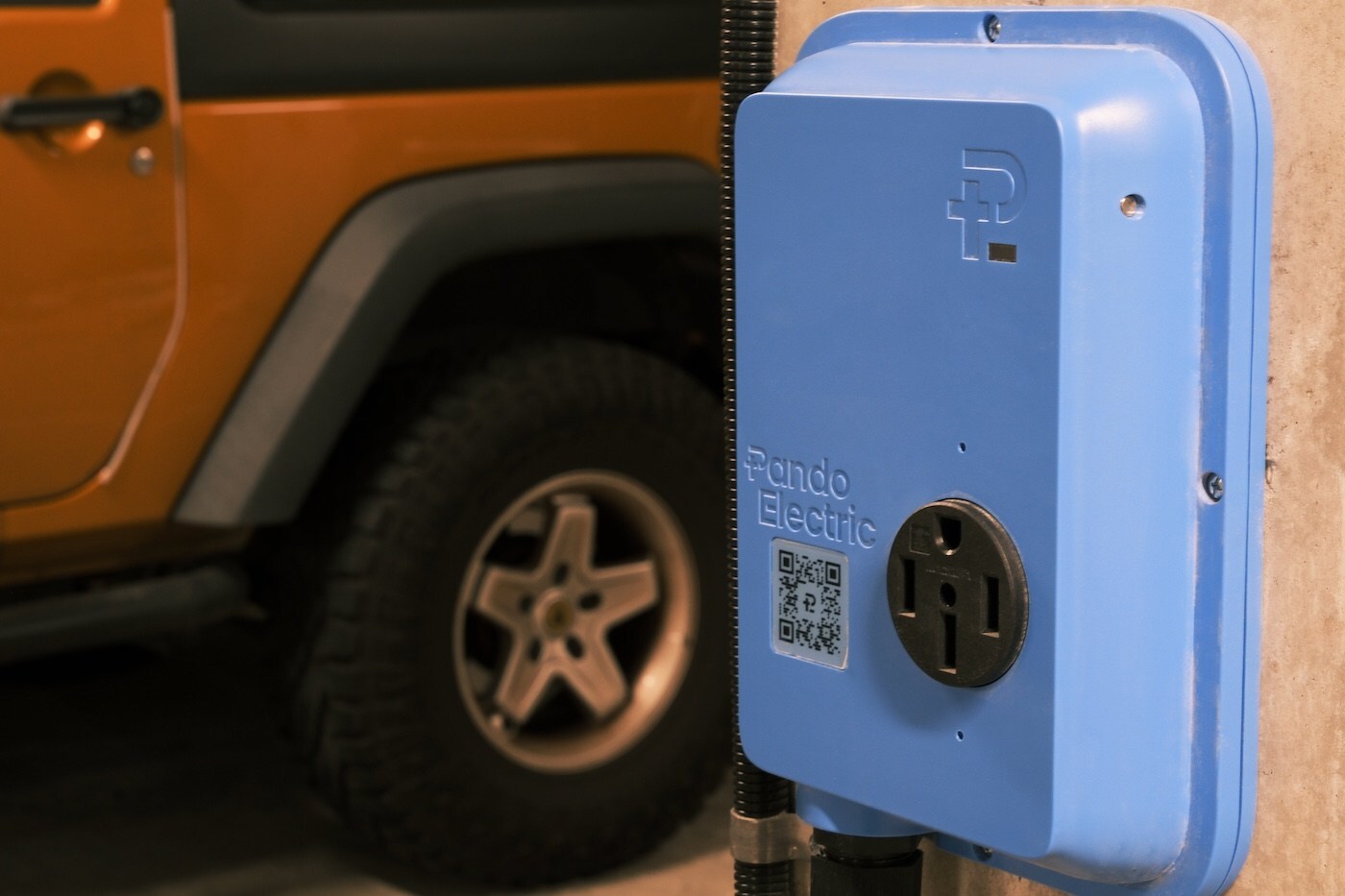 Designed for multi-family properties, Pando Electric’s integrated charging system overcomes common challenges regarding infrastructure, electricity and maintenance. Photo: Pando Electrics