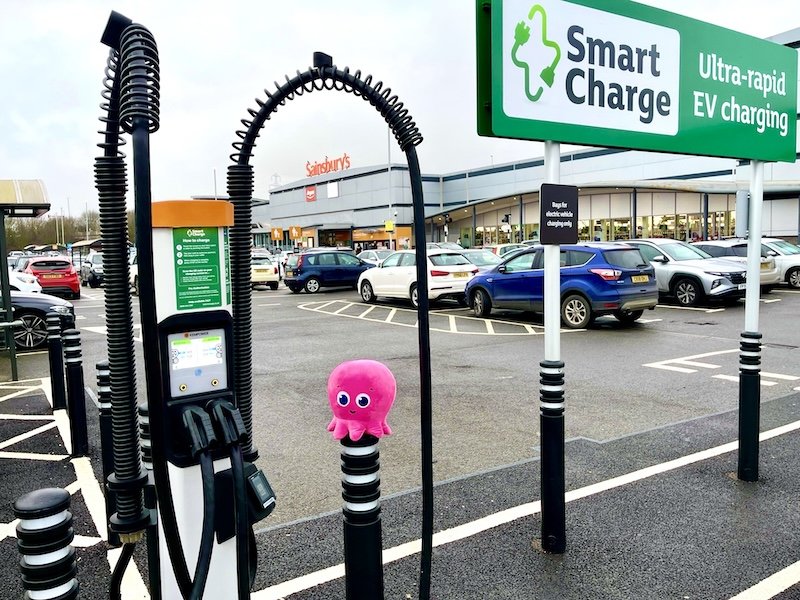 Octopus Energy has partnered to improve the charging experience at 8 Sainsbury’s stores. Image: Octopus Energy/Sainsbury's