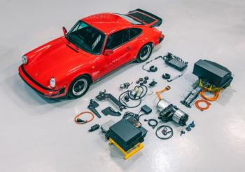 Fellten's electric conversion bolt-in kit for the Porsche 911