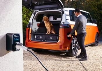 Ohme’s ePod untethered smart charger offers drivers the option to charge their car when renewable energy generation on the National Grid is at its highest, to save energy costs and further lower their CO2 impact