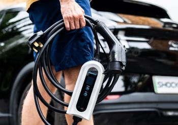  The ShockFlo G1 Portable EV Charger is available in two models: the 32A and the 40A