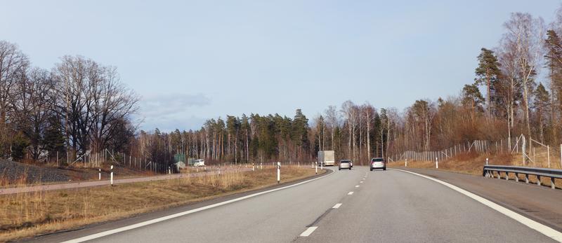 The E20 pilot project will be Sweden’s first permanent electric road. Image: © Rolandm/Dreamstime.com