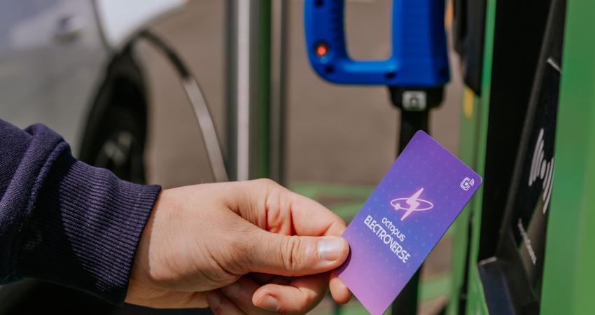 UK-based EV software and solutions provider Clenergy EV has added up to 4,000 new charge points to Octopus Electroverse. Photo: Clenergy EV