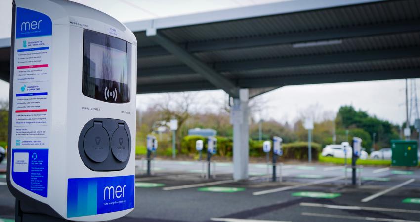 2025 looks like it will be a landmark year for both public and fleet charging, according to Mer