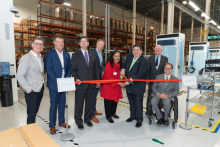 Illinois Governor JB Pritzker, US Senator Richard Durbin, US Representative Brad Schneider, State Senator Dan McConchie and Mayor Donna Johnson at the EVBox Troniq Modular launch event. Photo: EVBox