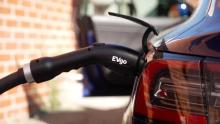 EVgo says that a Seismic shift in competitive landscape opens opportunity to further drive utilization of its network, expand footprint with new site host partners, and serve more Tesla EV drivers. Photo: EVgo